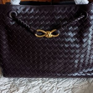 Elegant Woven Leather Tote Bag - Chocolate Brown